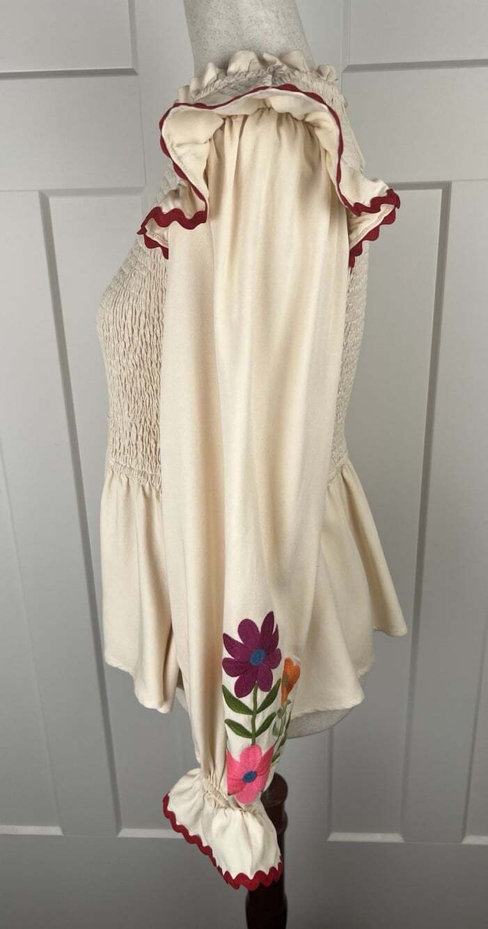 Easel Medium Embroidered Floral Smocked Peplum Blouse Balloon Sleeve Boho - Picture 3 of 9